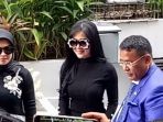 syahrini_20171009_140928.jpg
