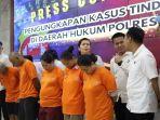 tampang-5-tsk-pembunuh-balita.jpg