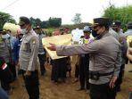 warga-Gondang-aksi-tolak-tambang-galian-C.jpg