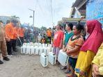 warga-di-Desa-Sepawon-Kecamatan-Plosoklaten-Senin-11112024.jpg