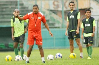 Divaldo Resmi Out Dari Persebaya - divaldo-edit.jpg