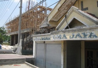 Pemkab Tegas Hentikan Pembangunan Hotel Lima Jaya