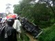 Bus Masuk Sungai, Dua Pengendara Motor hanyut.