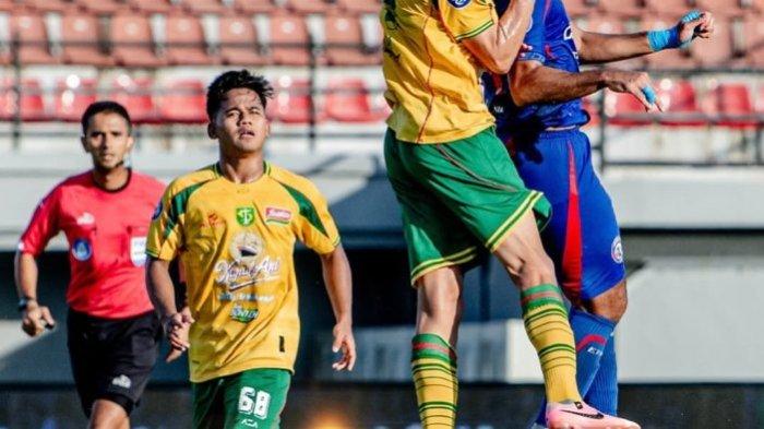 Hasil Skor Arema FC Vs Persebaya Surabaya Berakhir 1-1, Bajul Ijo Diselamatkan Penalti Bruno Moreira