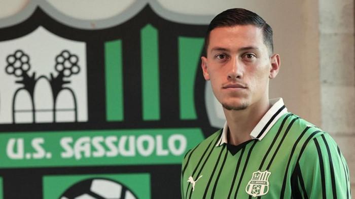 BURSA TRANSFER - Kapten Timnas Indonesia, Jay Idzes, resmi pindah dari Venezia ke Sassuolo dalam bursa transfer Liga Italia 2025/2026.