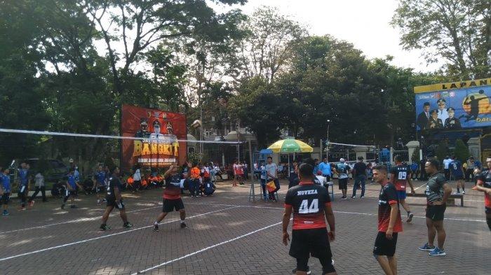 Perkuat Silaturahmi, Polres Malang Gelar Kejuaraan Bola Voli Kapolres Malang Cup 2022