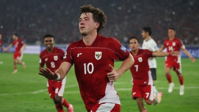 Ole Romeny Cedera Ditekel Pemain Arema FC, Mesin Gol Timnas Indonesia era Kluivert Harus Menepi