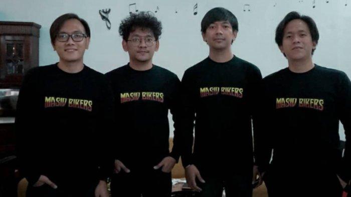 Lirik Lagu Kau Hancurkan Aku dengan Sikapmu, D'MASIV Cinta Ini Membunuhku dan Chord Lagunya