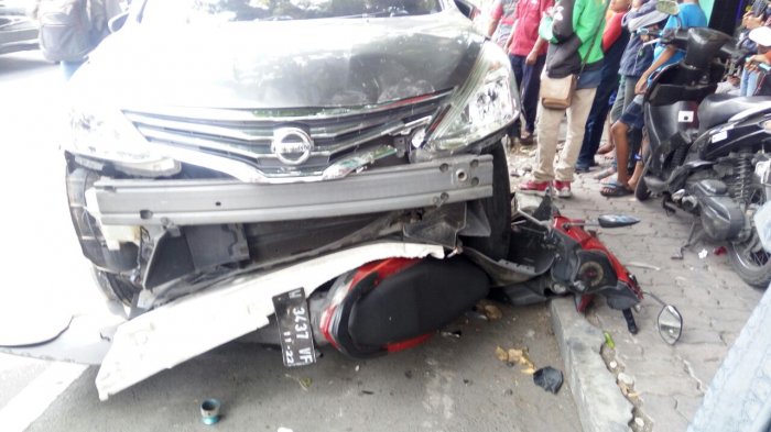 Perut Kram Saat Mengemudi, Ibu Hamil Tabrak Tujuh Motor di Sidoarjo