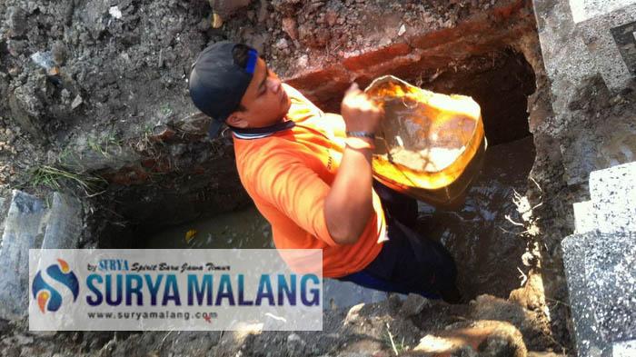 Biasanya Makam Tergenang Air 5-20 Cm, Tapi Makam Freddy Budiman. . .