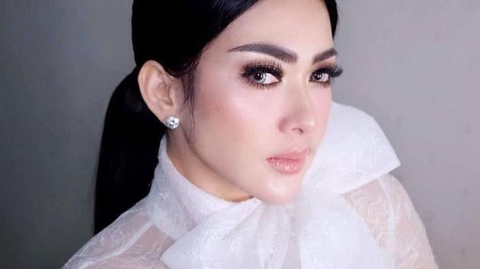 Masa Lalu Syahrini Diungkap Adik Kelas, Dari Panggilan Rini Dangdut Hingga Sering Kena Razia Guru