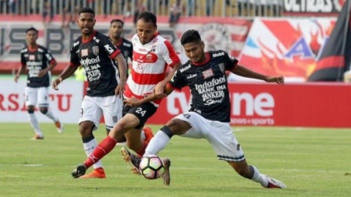 Odemwingie Top Skor Sementara Liga 1, dalam Daftar 10 Besar Tak Ada Nama Pemain Arema