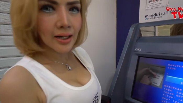 Sering Disebut Halu Gara-gara Ngaku Kaya, Barbie Kumalsari Bongkar Saldo ATM, Uya Kuya Histeris