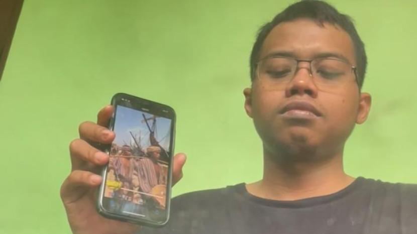 Guru di Jombang Ketiban Cuan Jutaan Rupiah Berkat Konten AI, Bikin Konten Cerita Sejarah Kerajaan