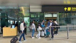 ARUS-MUDIK-Suasana-Bandara-Dhoho-Kediri-di-momen-mudik-Lebaran-2025-pada-Jumat.jpg