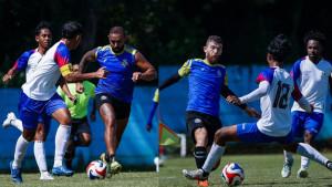 Berita-Arema-FC-Hari-Ini-Populer-Marcos-Santos-Cari-Talenta-Muda-PSM-Makassar-Lawan-PSM-Makassar.jpg