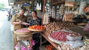 DKPP-Kota-Kediri-pantauan-harga-bahan-pokok-di-Pasar-Setono-Betek.jpg