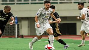 Dewa-UNited-vs-madura-UNited.jpg