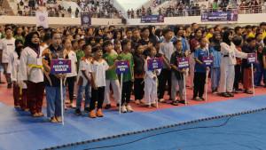 Kejurprov-Taekwondo-antarpelajar-Jatim-2025-yang-digelar-di-GOR-Ken-Arok-Malang-Sabtu.jpg