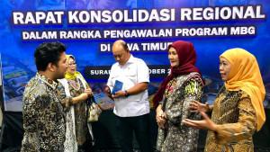 Kepala-Badan-Gizi-Nasional-BGN-Dadan-Hindayana-menggelar-Rapat-Konsolidasi-Jawa-Timur.jpg