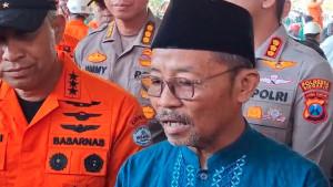 Ketua-alumni-Pondok-Pesantren-Al-Khoziny-KH-Zaenal-Abidin.jpg