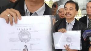 Klaim-Bombastis-Roy-Suryo-Ijazah-Jokowi-Beda-Dimensi-dengan-Tiga-Alumni-UGM-Dipastikan-Palsu.jpg