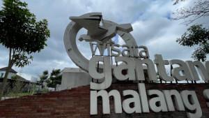 Kondisi-bangunan-Wisata-Gantangan-Malang-Satu-Titik-di-Jl-Lowokdoro-Kota-Malang.jpg