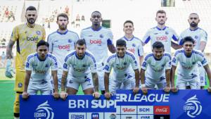 Lawan-Arema-FC-Berikutnya-Gagal-di-Kandang-Persis-Solo-Ketemu-Penakluk-Persib-Bandung-Waspada.jpg