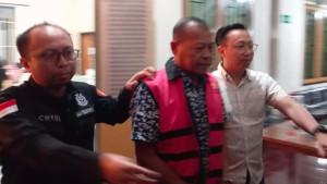 Mantan-Kepala-DPUPR-Kabupaten-Blitar-DC-TERSANGKA.jpg