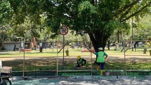 PROYEK-RENOVASI-Alun-alun-Merdeka-Kota-Malang-Selasa-7102025.jpg