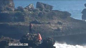 Pantai-Tanjung-Sirap-Desa-Sumber-Bening-Kecamatan-Bantur-Kabupaten-Malang.jpg