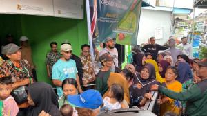 Pasar-Murah-digelar-di-balai-RW-10-Kelurahan-Muharto-Kota-Malang-Sabtu-11102025.jpg