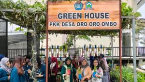 Perempuan-Desa-Oro-oro-Ombo-Kota-Batu-Jadi-Penggerak-Greenhouse-Berbasis-Toga.jpg
