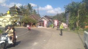 Polres-Malang-olah-TKP-kecelakaan-di-Jalan-Raya-Desa-Tawangrejeni-Kecamatan-Turen.jpg