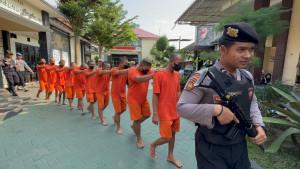 Rilis-kasus-narkotika-dan-obat-keras-berbahaya-okerbaya-di-Mapolres-Kediri-Senin.jpg
