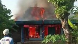 Rumah-Painem-Desa-Keniten-Kecamatan-Geneng-Kabupaten-Ngawi-kebakaran.jpg