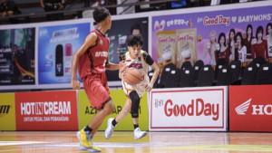 SMPN-1-Surabaya-vs-SMPN-21-Surabaya-di-Junior-Exhibition-Games-2025-Jumat-3102025.jpg