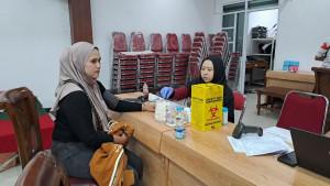 donor-darah-di-markas-PMI-Kabupaten-Malang-Kamis-1992025.jpg
