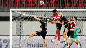 madura-united-vs-Bhayangkara.jpg