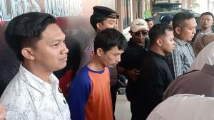 maling-spesialis-sekolah.jpg