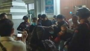 narapidana-di-Lapas-Kelas-IIA-Bojonegoro-dipindahkan-dan-diamankan.jpg