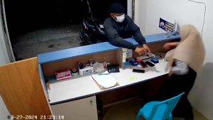 perampokan-BRI-Link-Lamongan-kemlagigede.jpg