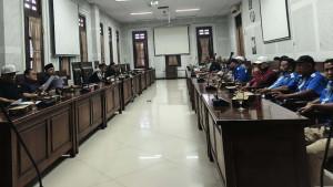 sopir-angkot-DPRD-KOta-Malang.jpg