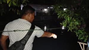 tenggelamnya-seorang-bocah-di-sungai-Tambak-Kemerakan-Kecamatan-Krian-Sidoarjo.jpg