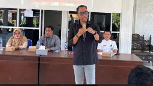 zulham-dprd-kab-malang-duit.jpg