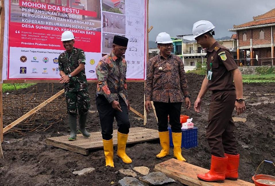 Progres Koperasi Desa Merah Putih Kota Batu, Wali Kota Sebut 11 Desa Sudah Mulai Pembangunan Gerai