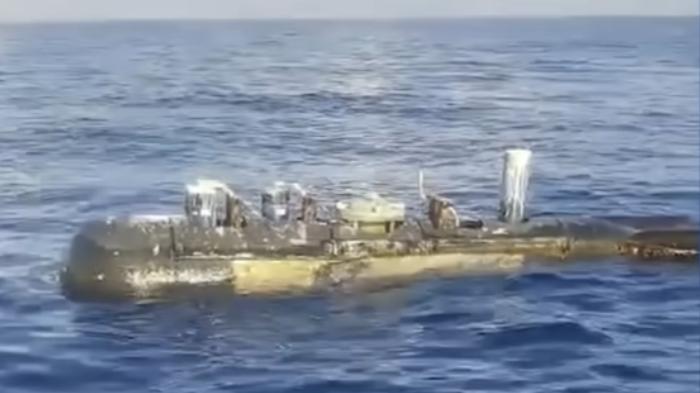 4-Fakta-Benda-Mirip-Torpedo-di-Gili-Trawangan-yang-Didalami-TNI-AL-AS-Australia-Ikut-Pantau.jpg
