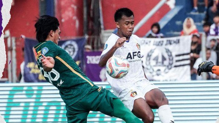 Persebaya Babak Belur di Kandang Persik, Dihajar 4 Gol Tanpa Balas, Diwarnai Kartu Merah Reva Adi