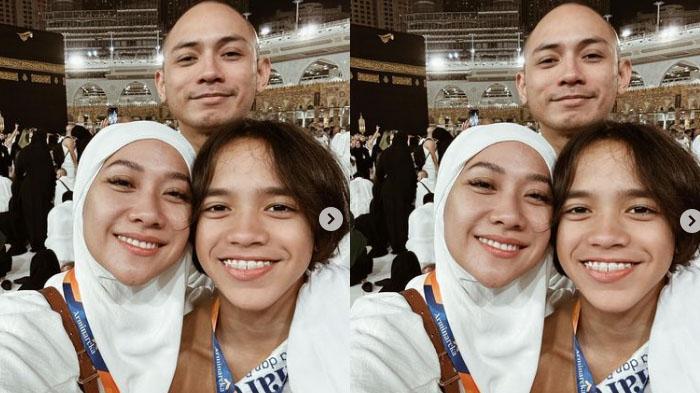 Alhamdulillah-BCL-dan-Tiko-Umroh-Ditemani-Noah-Saat-Tahun-Baru-2024-Banyak-Didoakan-Hal-Ini.jpg