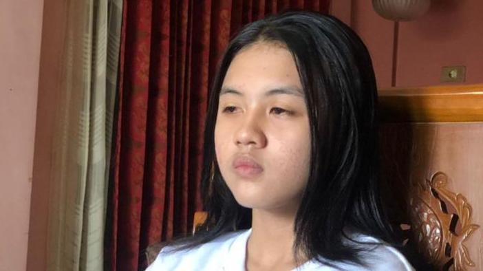 Aremanita-korban-Tragedi-Kanjuruhan-Cahayu-Nur-Dewata-15-saat-ditemui-SURYAMALANGCOM.jpg